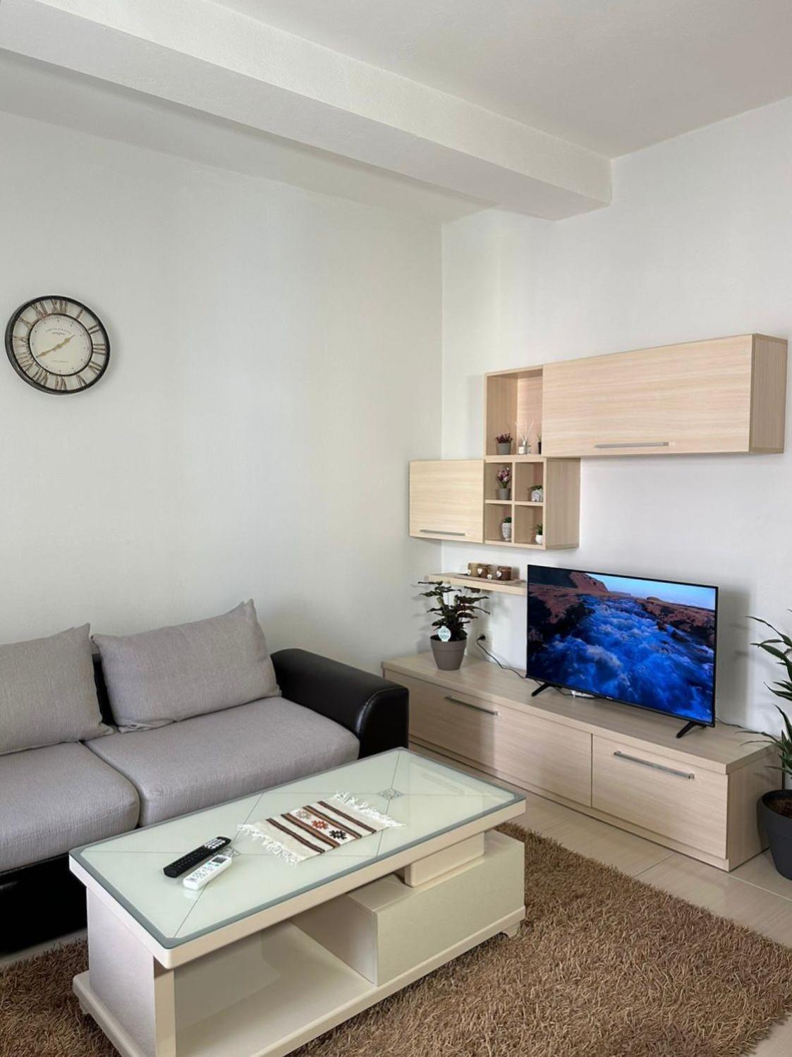 Shkodra Apartments Exteriör bild